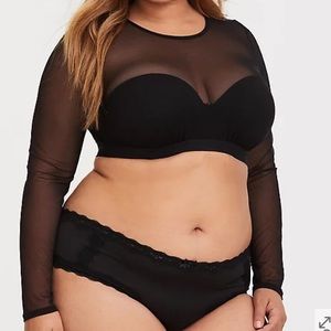 Torrid Black Mesh Long Sleeve Crop Top 3/4X